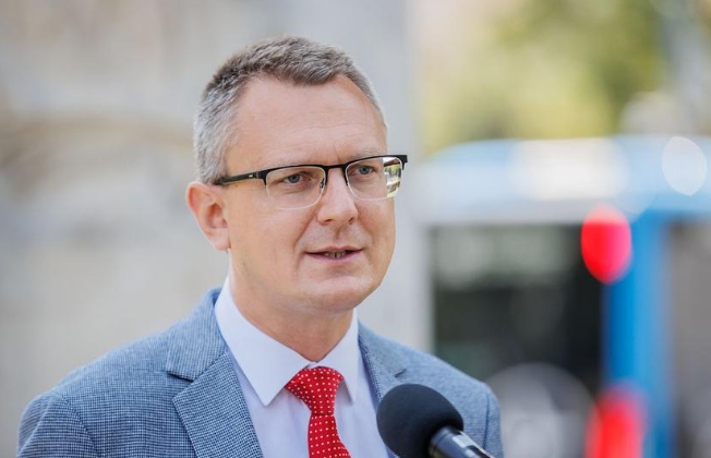 Rétvári Bence